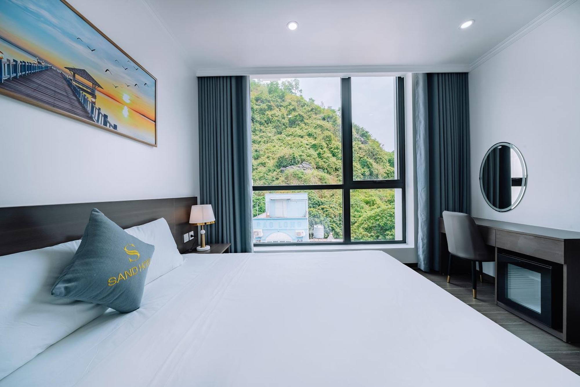 Sand Hotel Cat Ba Island Bagian luar foto