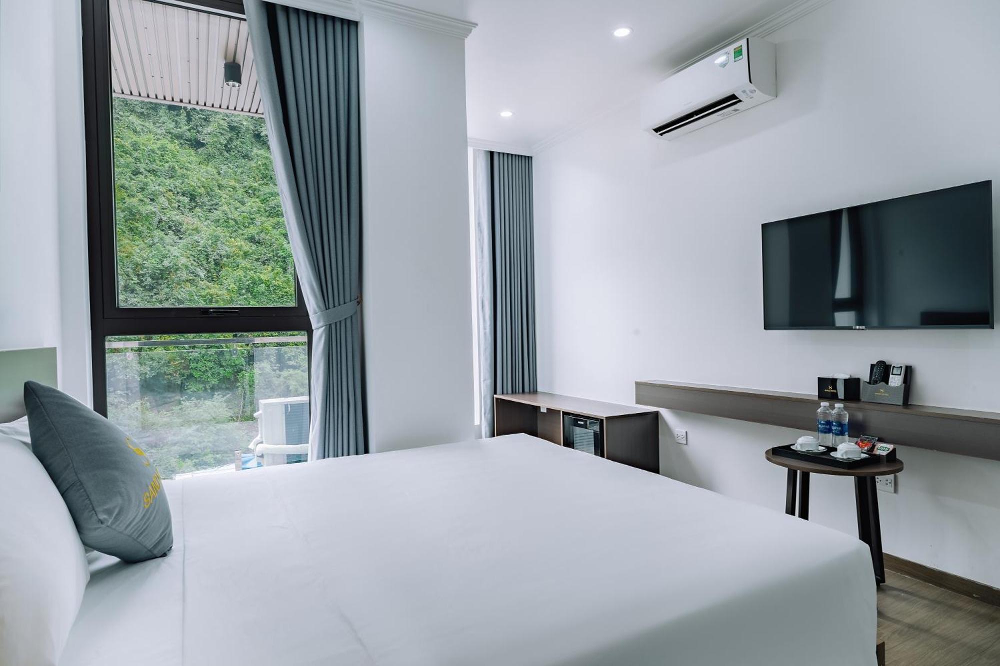 Sand Hotel Cat Ba Island Bagian luar foto