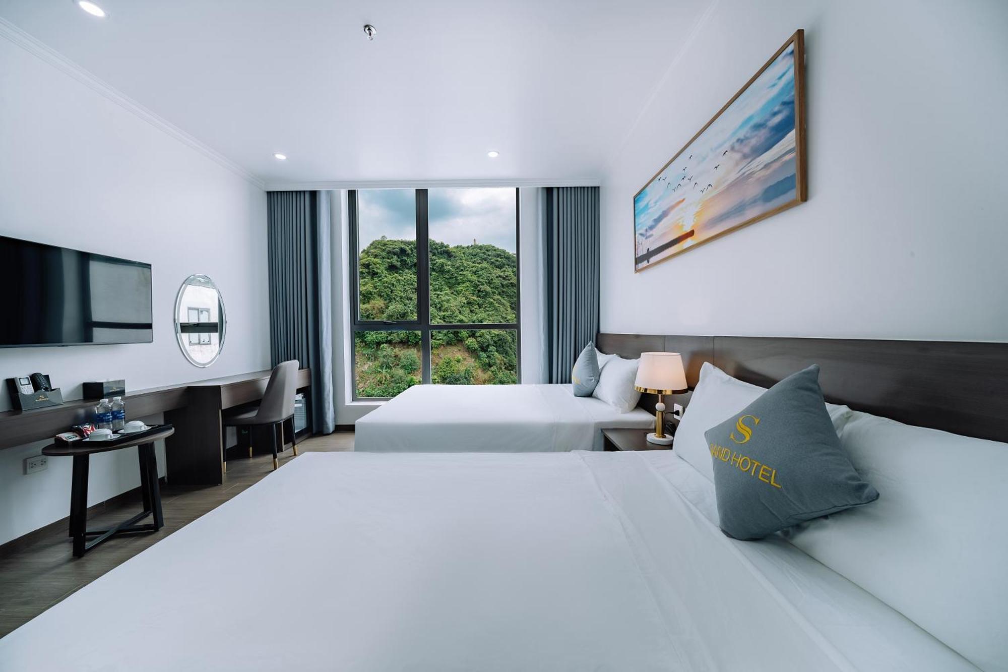Sand Hotel Cat Ba Island Bagian luar foto