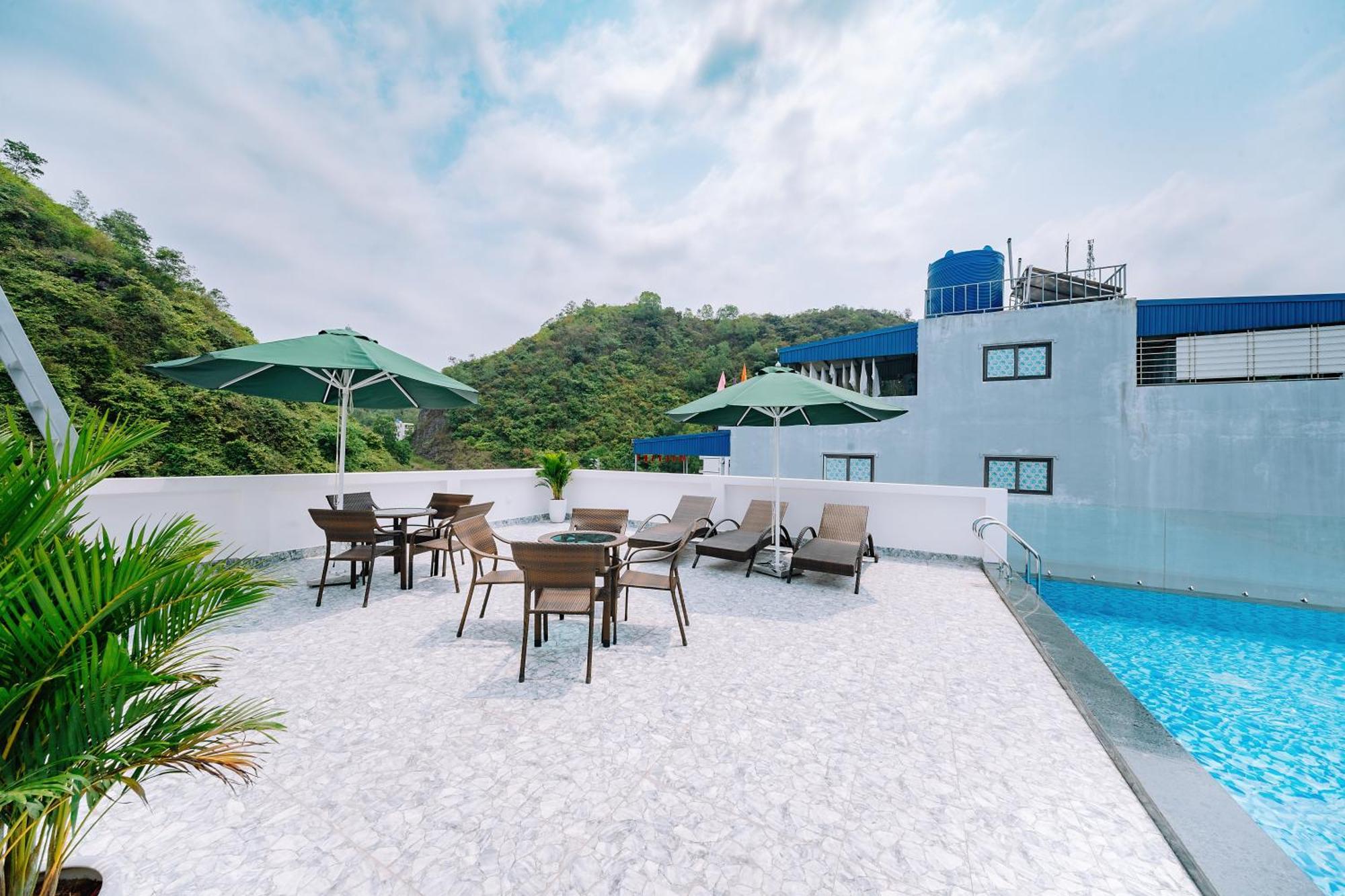 Sand Hotel Cat Ba Island Bagian luar foto